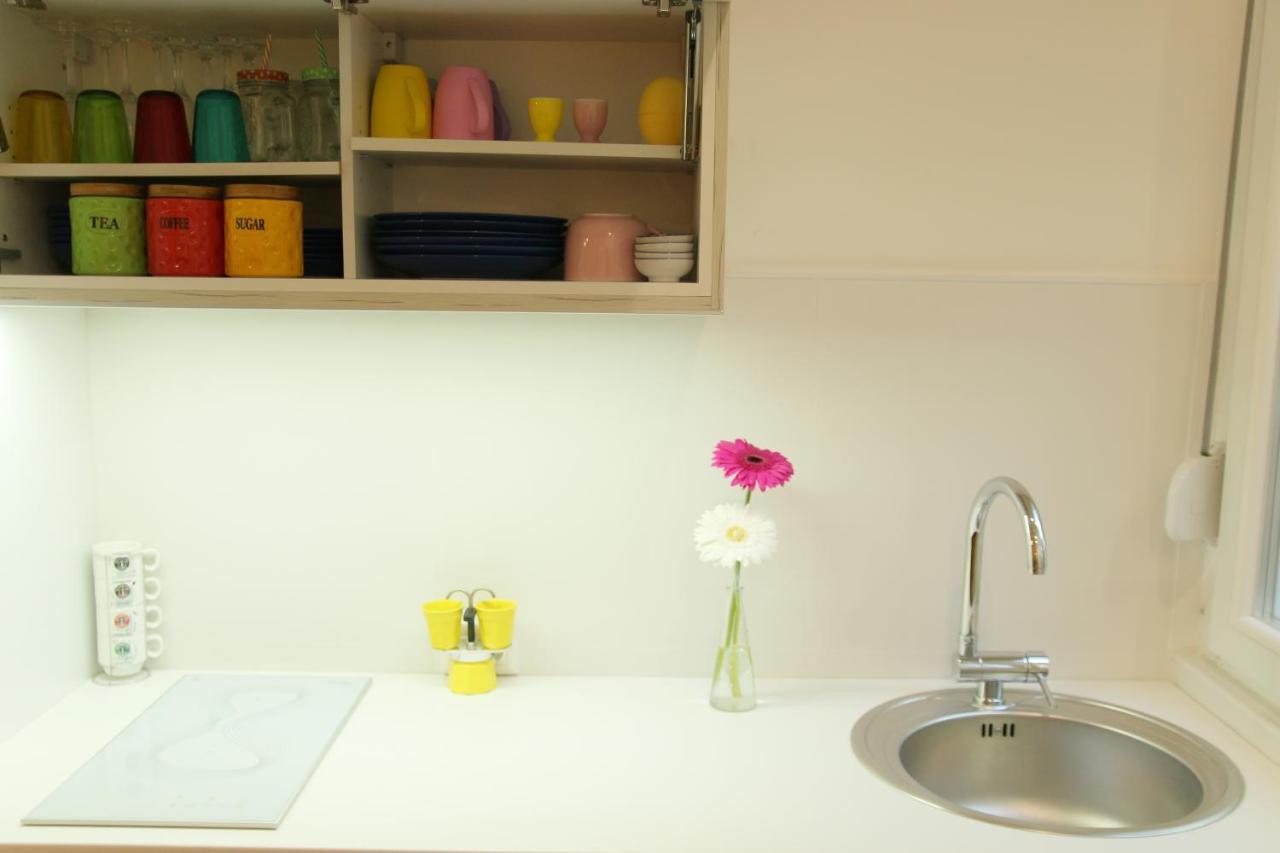 City Centre River View Apartment Скопие Екстериор снимка